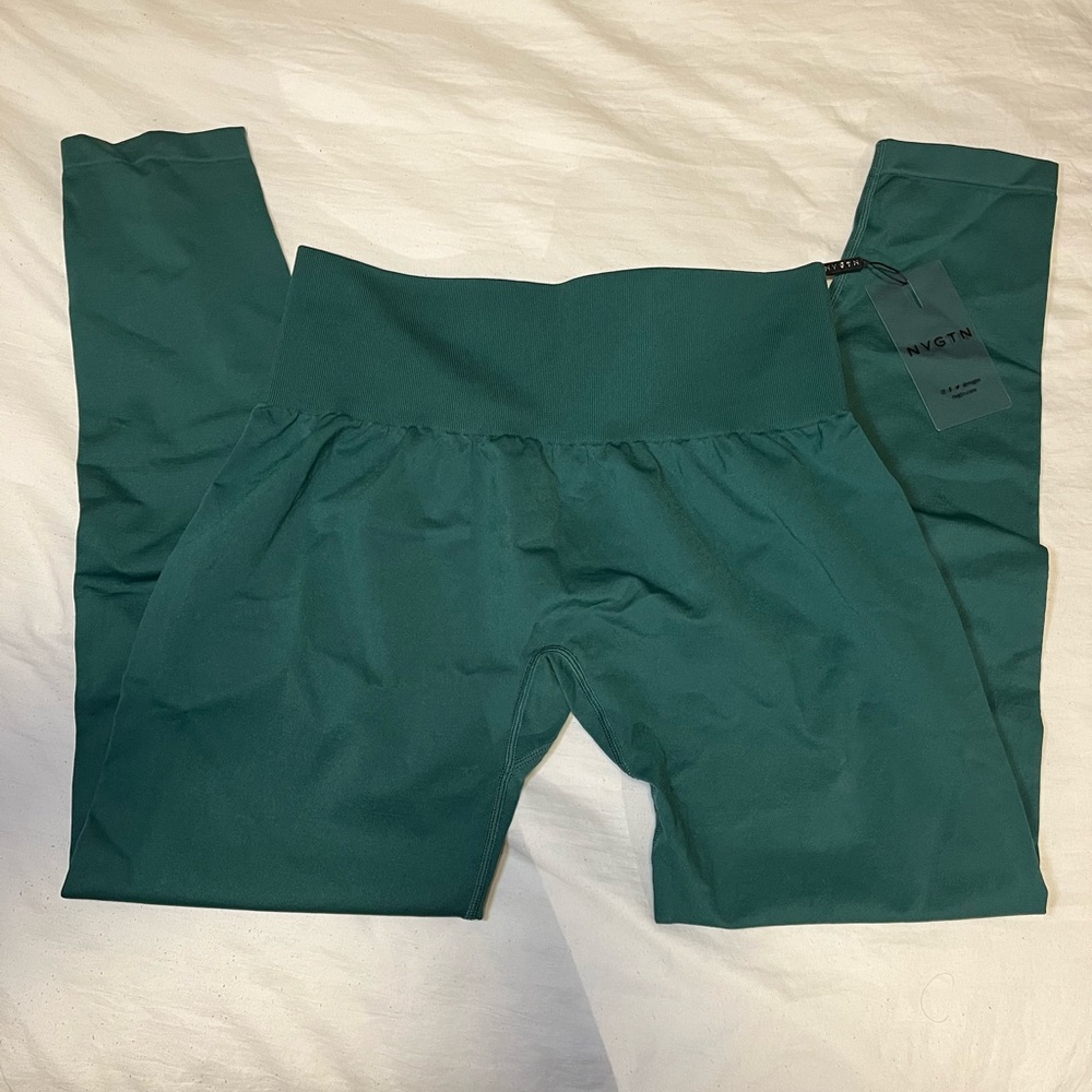 NVGTN Emerald Solid Seamless Leggings